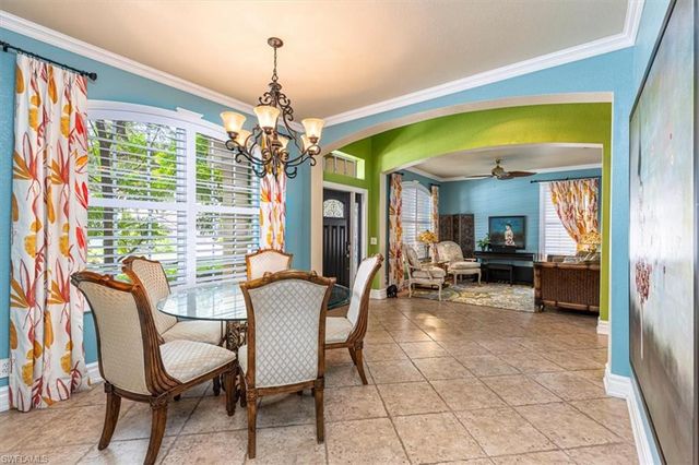 120 Burnt Pine DR, Naples, FL 34119