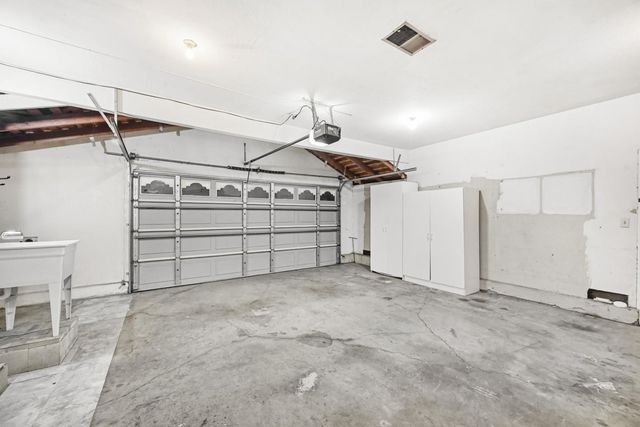 41441 Paseo Padre Parkway, Fremont, CA 94539