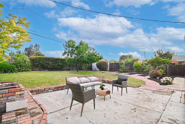 41441 Paseo Padre Parkway, Fremont, CA 94539