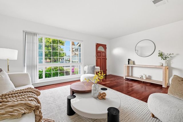41441 Paseo Padre Parkway, Fremont, CA 94539