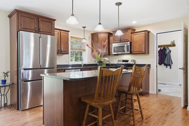 100 Dunton Road, Fitzwilliam, NH 03447