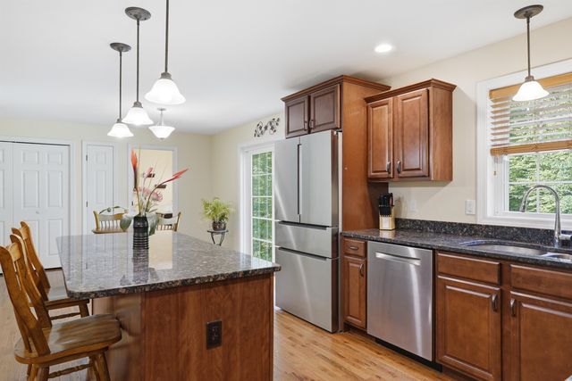 100 Dunton Road, Fitzwilliam, NH 03447