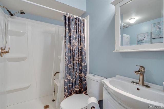 40815 Newport Drive, Plymouth, MI 48170