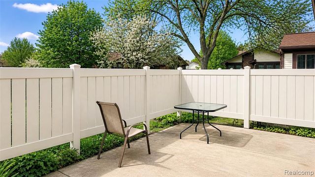 40815 Newport Drive, Plymouth, MI 48170