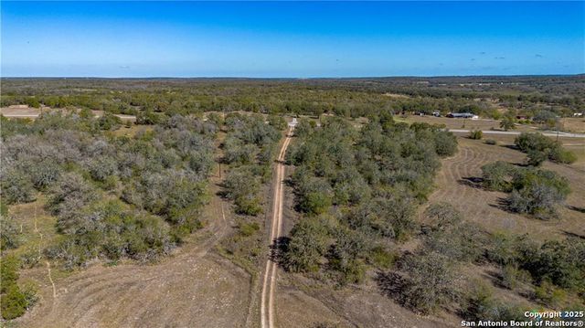 15145 Alternate 90, Kingsbury, TX 78638