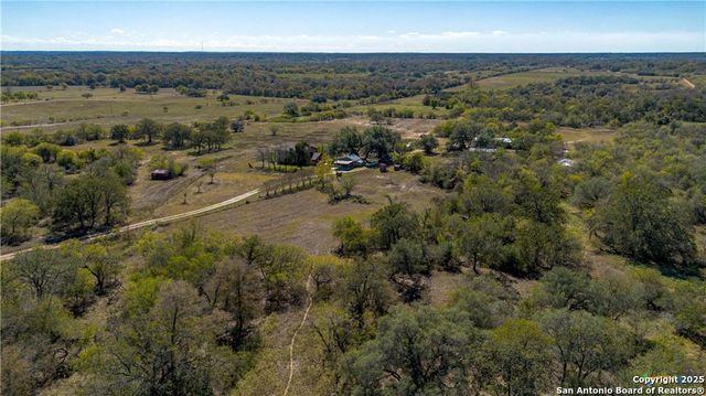 15145 Alternate 90, Kingsbury, TX 78638