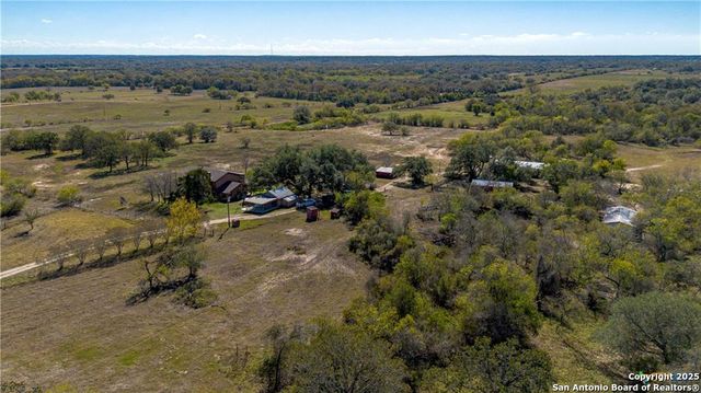 15145 Alternate 90, Kingsbury, TX 78638