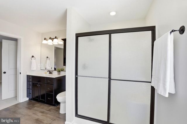 15615 WHISPERING KNOLL CT, Hillsboro, VA 20132