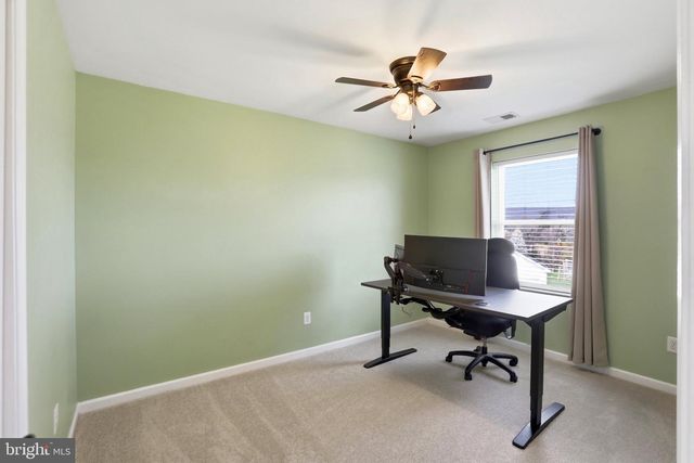 15615 WHISPERING KNOLL CT, Hillsboro, VA 20132