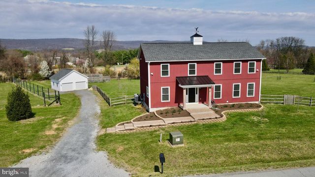 15615 WHISPERING KNOLL CT, Hillsboro, VA 20132