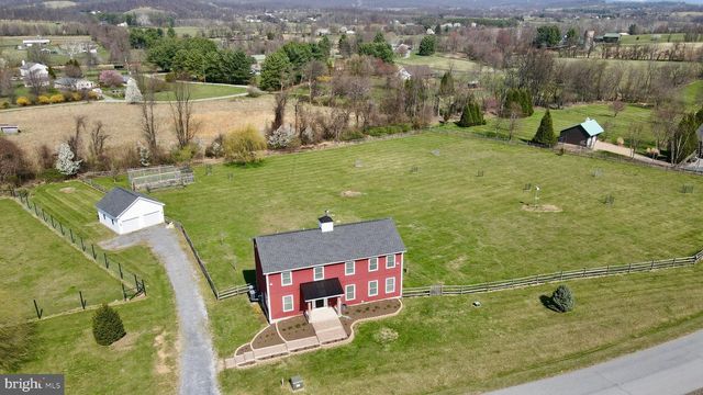 15615 WHISPERING KNOLL CT, Hillsboro, VA 20132