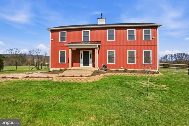 15615 WHISPERING KNOLL CT, Hillsboro, VA 20132