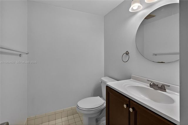 400 SW 134th Way 112F, Pembroke Pines, FL 33027