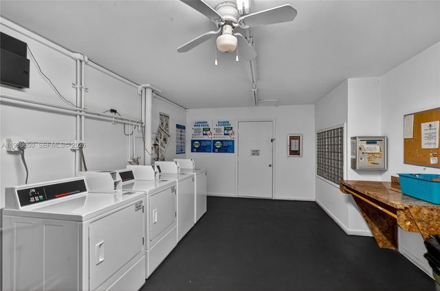 400 SW 134th Way 112F, Pembroke Pines, FL 33027