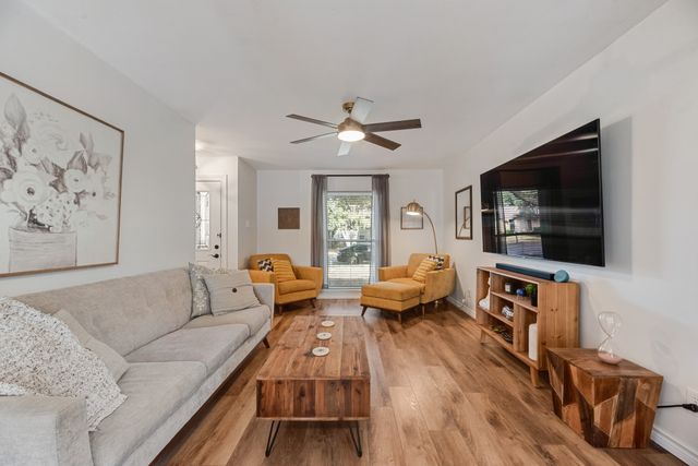 1422 Deepwood Drive, Garland, TX 75040