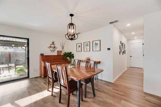 1422 Deepwood Drive, Garland, TX 75040