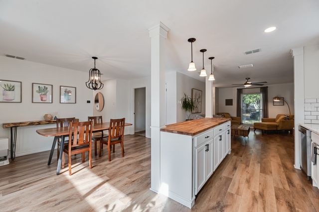 1422 Deepwood Drive, Garland, TX 75040