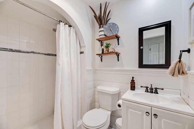 1422 Deepwood Drive, Garland, TX 75040