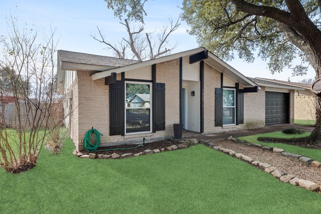 1422 Deepwood Drive, Garland, TX 75040