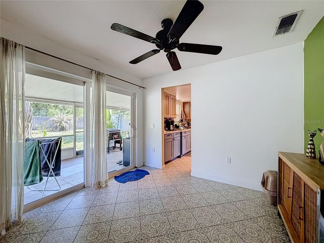 8517 CEDAR COVE COURT, Orlando, FL 32819