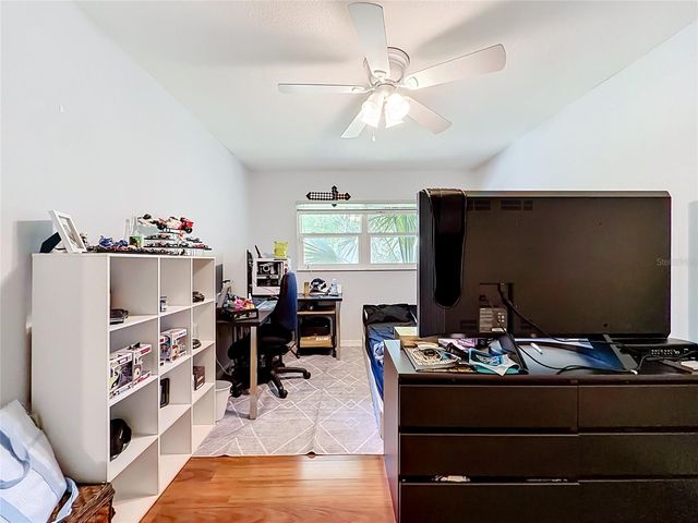 8517 CEDAR COVE COURT, Orlando, FL 32819
