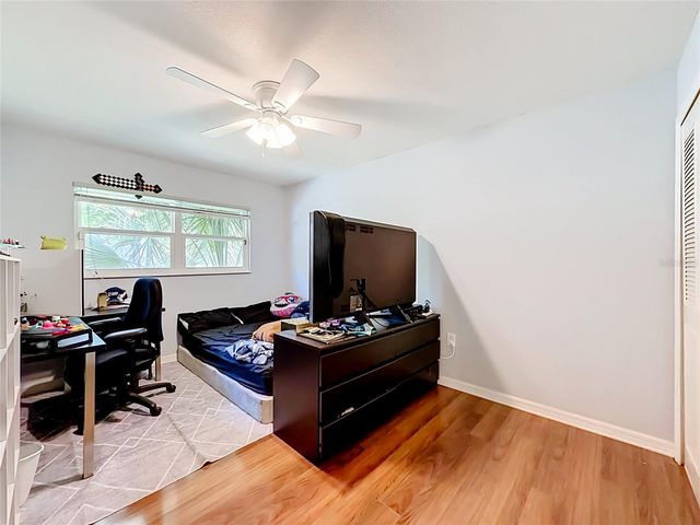 8517 CEDAR COVE COURT, Orlando, FL 32819