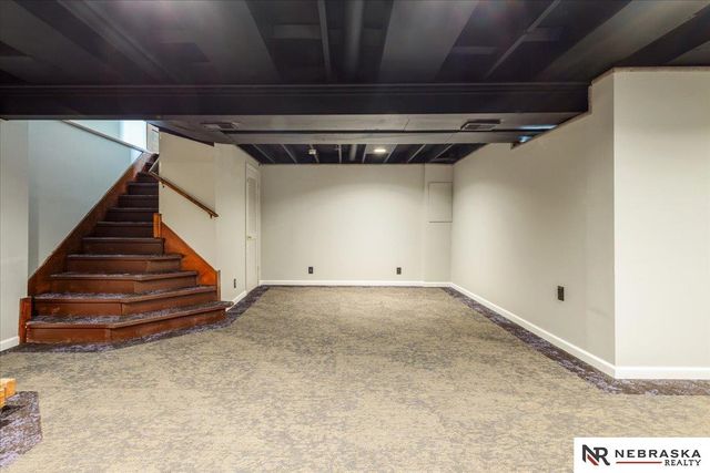 4905 N 93rd Street, Omaha, NE 68134