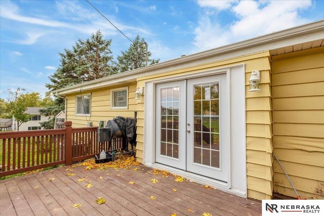 4905 N 93rd Street, Omaha, NE 68134