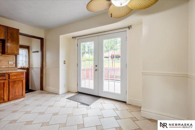 4905 N 93rd Street, Omaha, NE 68134