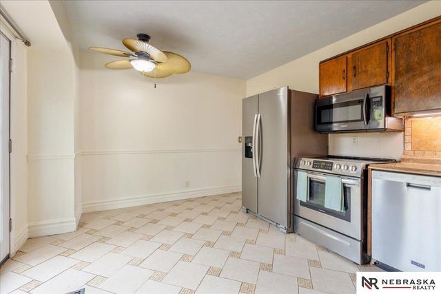 4905 N 93rd Street, Omaha, NE 68134