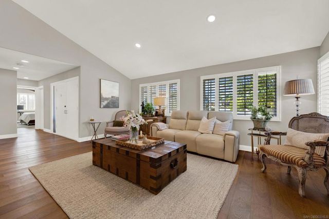 12325 Nacido Dr, San Diego, CA 92128