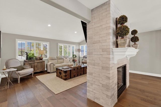 12325 Nacido Dr, San Diego, CA 92128