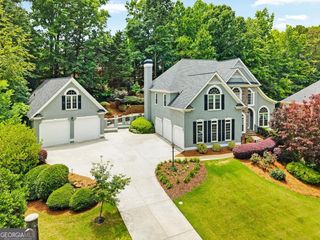 5021 Towne Lake Hills N, Woodstock, GA 30189