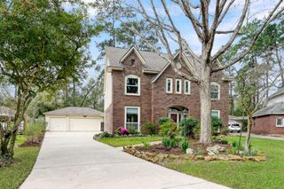 92 S Bonneymead Circle, The Woodlands, TX 77381