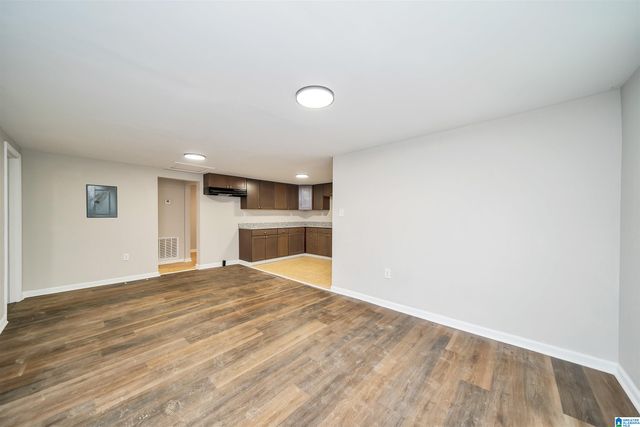 862 HILLVIEW DRIVE, Bessemer, AL 35023