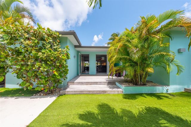 741 86th St, Miami Beach, FL 33141