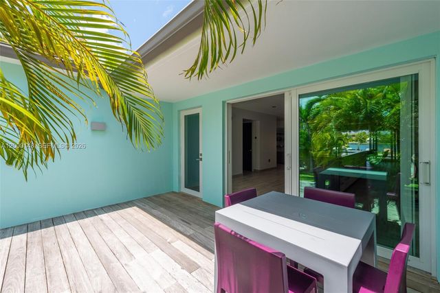 741 86th St, Miami Beach, FL 33141