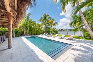 741 86th St, Miami Beach, FL 33141