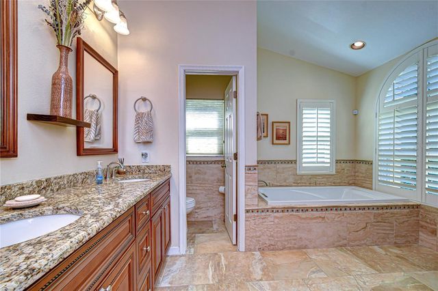 3901 NORTHRIDGE DRIVE, Valrico, FL 33596