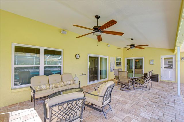 3901 NORTHRIDGE DRIVE, Valrico, FL 33596