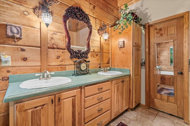 4930 Post Road, Winston, GA 30187