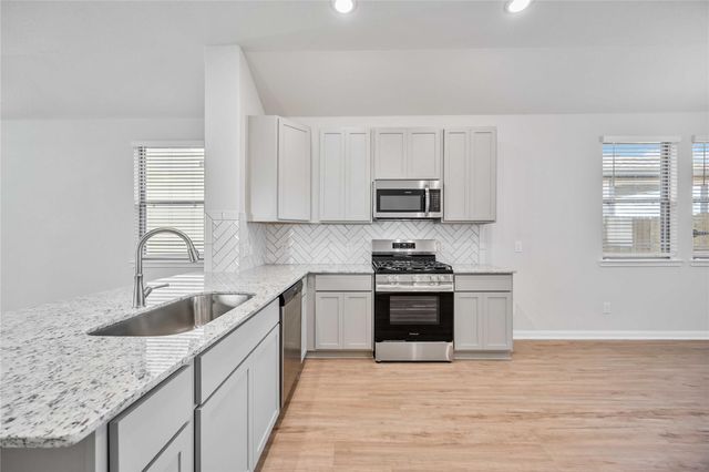 8014 Alamo Court, Beasley, TX 77417