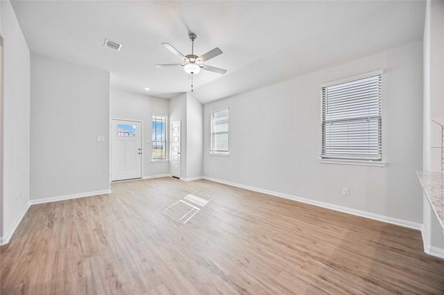 8014 Alamo Court, Beasley, TX 77417