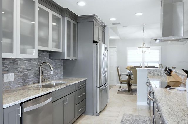 258 SOUTHAMPTON LANE 268, Venice, FL 34293