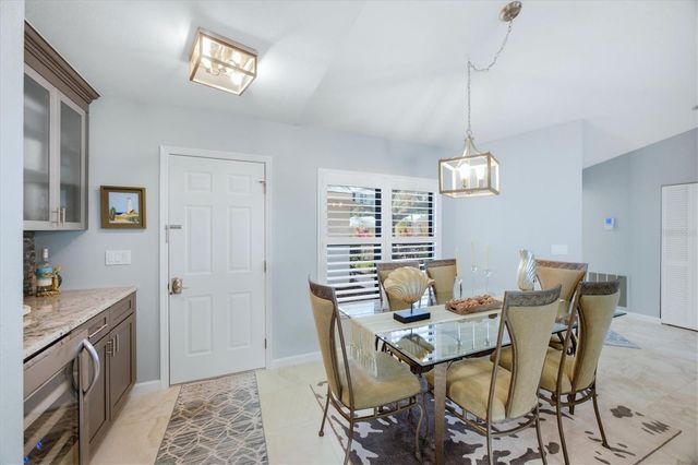 258 SOUTHAMPTON LANE 268, Venice, FL 34293