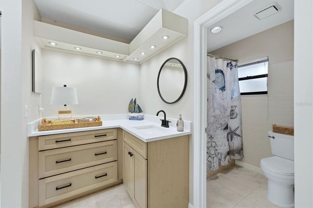 258 SOUTHAMPTON LANE 268, Venice, FL 34293