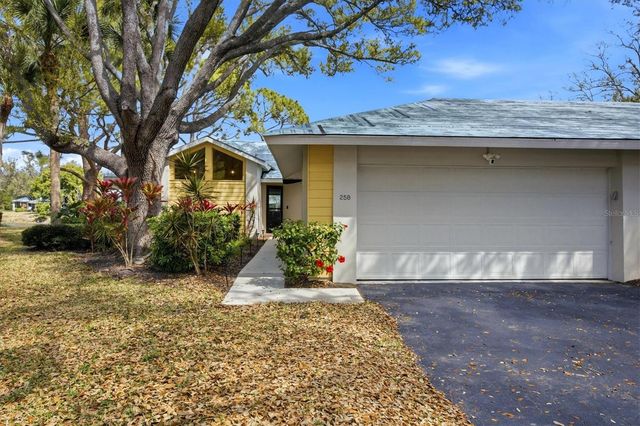 258 SOUTHAMPTON LANE 268, Venice, FL 34293