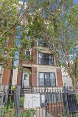 2521 W Congress Parkway 4, Chicago, IL 60612