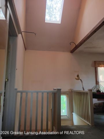 113 W Willow Street, Lansing, MI 48906