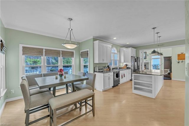 716 River Strand, Chesapeake, VA 23320